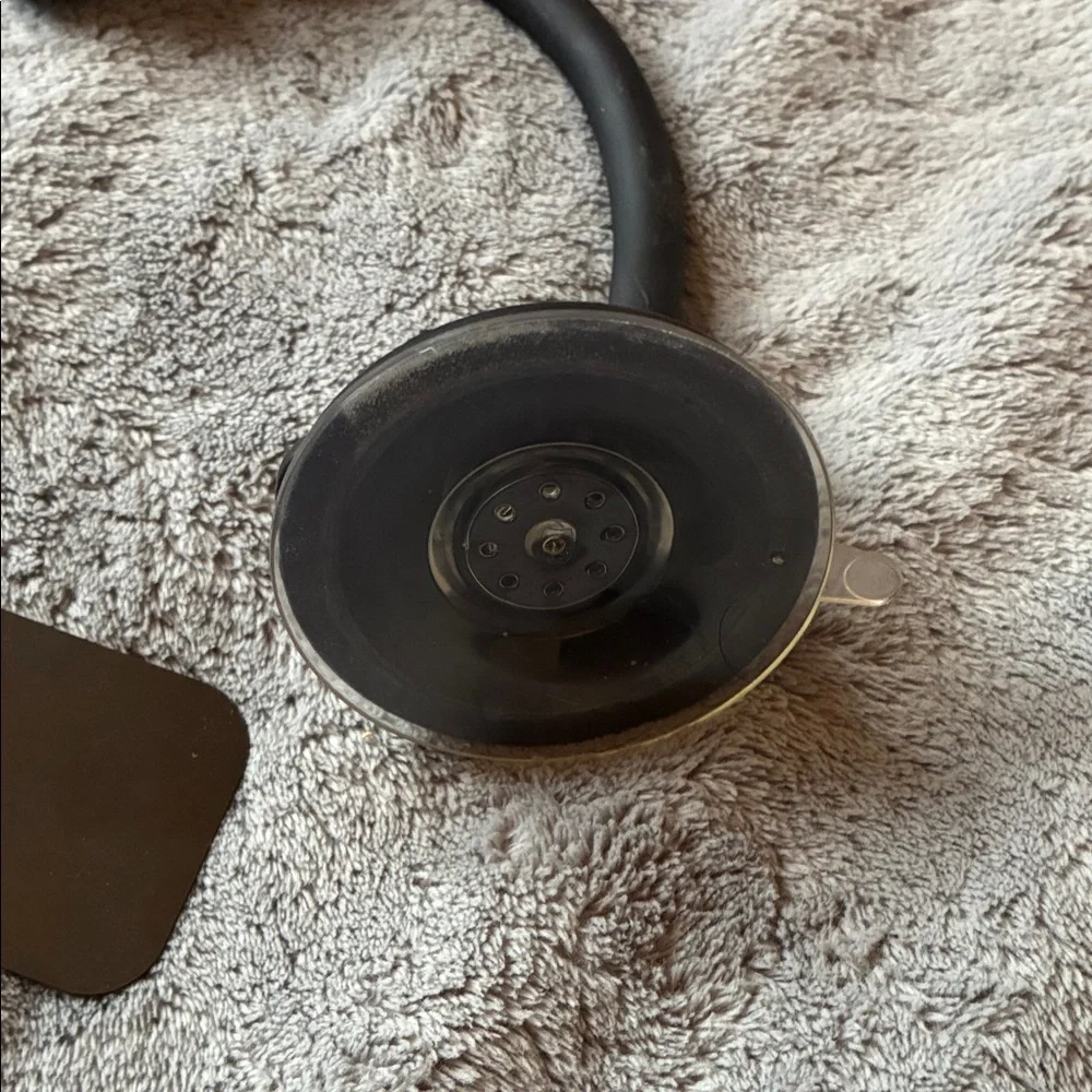 Black Magnetic Car Phone Mount